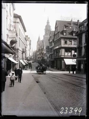 Kaiserstraße mit Blick auf die Kilianskirche vor 1939
