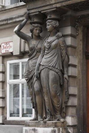Palais Pallavicini / Palais Fries-Pallavicini — Skulpturengruppe