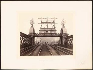 Charing Cross Station, London: Ansicht von den Gleisen aus