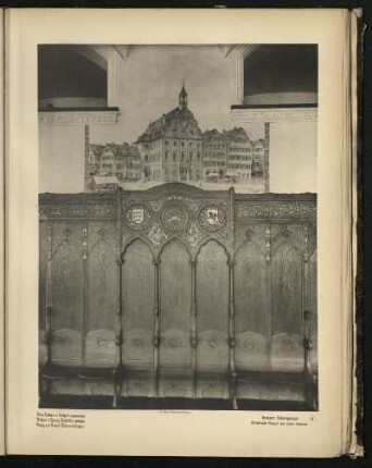 Grosser Sitzungssaal. - Mittelstück Paneel mit altem Rathaus.