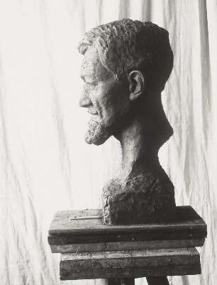 Porträtkopf Hans Richter : Porträtkopf Hans Richter. Zon (vor 1945; E. Richter). Dresden-Südvorstadt, Eisenstuckstraße, Atelier der Künstlerin