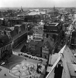 Bremen. Blick von einem erhöhten Standpunkt aus auf den Markt