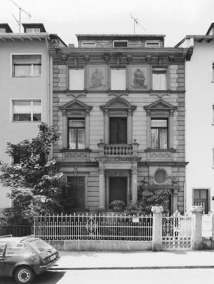 Frankfurt, Leerbachstraße 57
