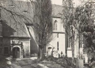 Südansicht der ehemaligen Stiftskirche St. Afra