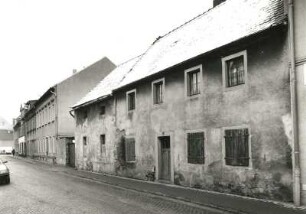 Radeburg, August-Bebel-Straße 17. Wohnhaus mit Stallanbau (1801/1815)