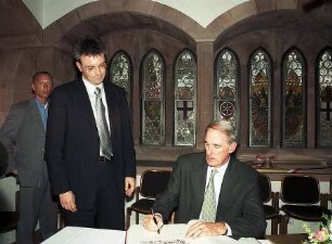 Freiburg im Breisgau: Oberbürgermeister Dieter Salomon empfängt den US-Botschafter Daniel R. Coats