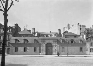 Hôtel Amelot-de-Bisseuil & Hôtel des Ambassadeurs de Hollande