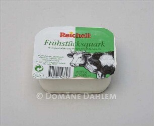 Verpackung "Frühstücksquark" der "Reichelt" Eigenmarke