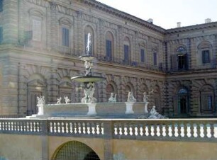 Carciofo-Brunnen