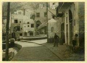 Ansicht aus Capri: Am Hafen