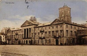 Postkartenalbum mit Motiven von Karlsruhe. "Karlsruhe". Karlsruher Rathaus am Marktplatz