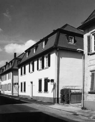 Wohnhaus; Bad Homburg, Dorotheenstraße 10