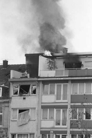 Gasexplosion in einem sechsstöckigen Gebäude in der Kaiserstraße 28