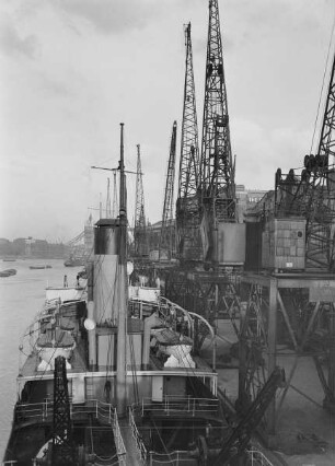 Handelshafen an der Themse, Saint Katharine Docks