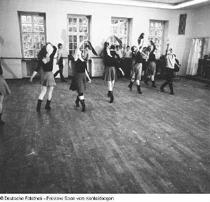 Palucca Schule Dresden, Tanzprobe "Russische Folklore" unter Leitung von V. Borisow