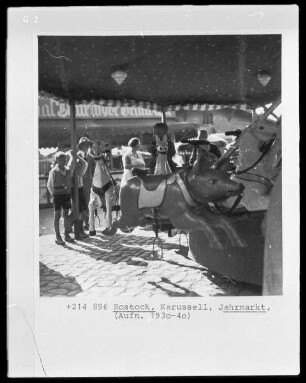 Rostock, Jahrmarkt, Karussell