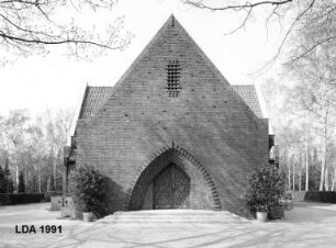Friedhofskapelle des Friedhofs Onkel-Tom-Straße; Berlin, Steglitz-Zehlendorf
