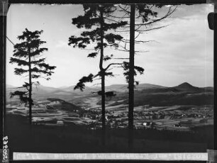 Blick auf Krombach und Lausche