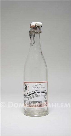 Flasche "Fürstenbrunn - Kurfürstliches Mineralwasser", mit Bügelverschluss