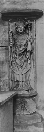 Grabplatte des Erzbischofs Albrecht von Querfurt (gestorben 1403)