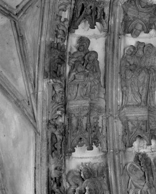 Portal mit Vorhalle — Linke Archivolten — Äußere Archivolte — Die Anbetung des Christuskindes durch die Könige