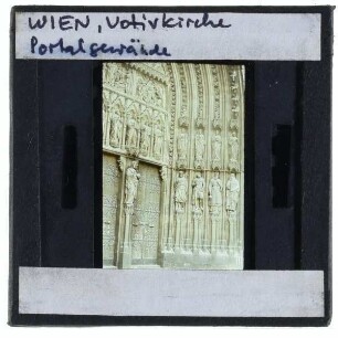 Wien, Votivkirche : Portalgewände