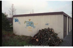 "DiO"