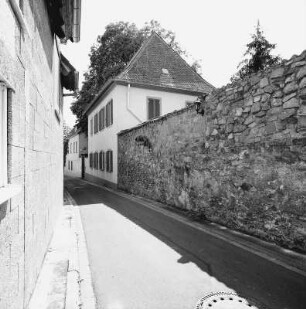Oestrich-Winkel, Rathausstraße 10