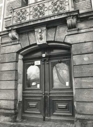 Dresden-Neustadt, Bischofsweg 36. Wohnhaus (um 1895). Portal