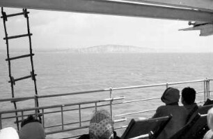 Dover: Felsküste, von See, vom Promenadendeck