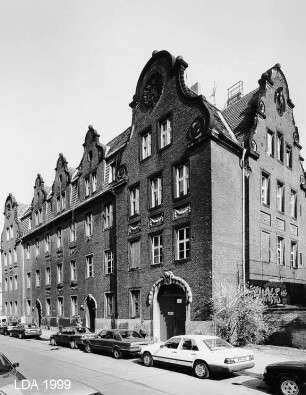 Wohnhaus für Hofbeamte; Berlin, Mitte
