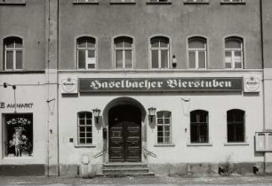 Gasthof mit "Haselbacher Bierstuben"