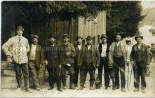 Gruppenbild von Männern (Bauern?)