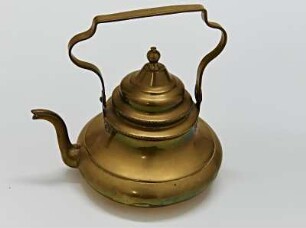 Messing-Teekanne