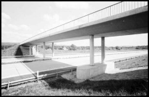 Weil: Überführung Rebgartenweg, Nr. 94/317.3, km 811-921