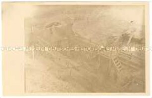 Soldaten beim Bau eines Eisenbahn-Tunnels?