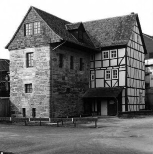 Ackerbürgerhaus & Kemenate; Eschwege, Hospitalstraße 7