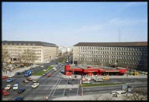 Verkehr am Fehrbelliner Platz