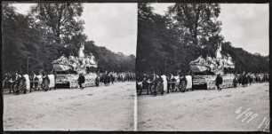 Paris, Champs-Élysées, Historischer Umzug "Etienne Marcel"