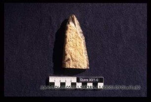 Ä90/1-0//2085 Messerfragment (Rückseite) Cluster 7