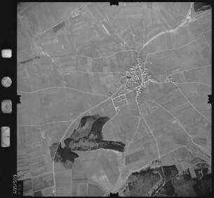 Luftbild: Film 10 Bildnr. 634