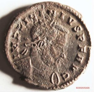 Römische Münze, Nominal Follis, Prägeherr Licinius I., Prägeort Trier, Original