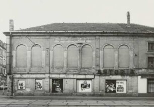 Dresden-Pieschen, Leipziger Straße 58. Probebühne Astoria des Staatsschauspiels Dresden (um 1875, ehem. Gasthof; Umbau um 1925, ehem. Kino/Filmkunsttheater). Teilansicht