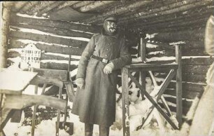 [Unterstand im russischen Winter]