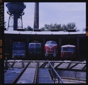 Versuchsdiesellok "DB 202 003-0" (DE 2500 UmAn), Europalok DB 184 112-1 (E 410 012), Streckendiesellok V 200 und weitere Lokomotive