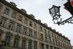 Dresden-Neustadt, Heinrichstraße. Hotel "Stadt Leipzig" (1830/1840). Teilansicht der Fassade