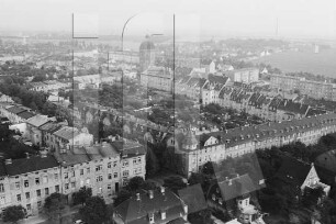 Wohngebiet mit Wasserturm im Süden von Bernburg : Blickrichtung Südosten