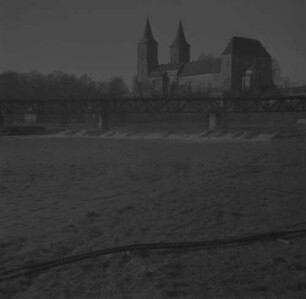 Rochlitz: Schloss, unterhalb des Wehrs