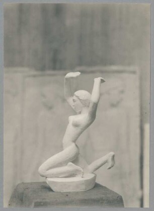 Meerweibchen, 1921, Gips