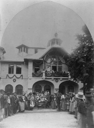Einweihung des "Weißen Adler" : Einweihung des "Weißen Adler". Fotografie; 22 x 16,5 cm (1888; A. Kotzsch). Dresden: Hauptstaatsarchiv Dresden 612/21